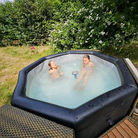 펜션 Orfea S Home - Maison De Charme, Jacuzzi, Cheminee Lyons-La-Foret *